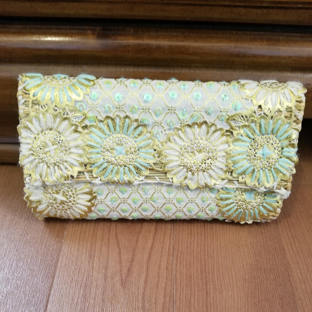 Green/ Gold Sequined ModCloth clutch.